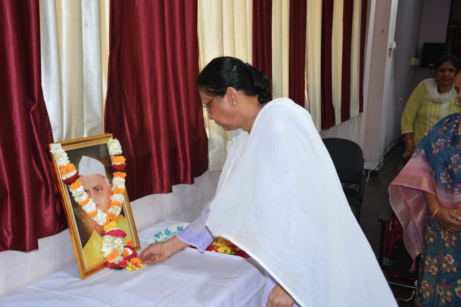 Photos for Yashwantrao Chavan Jayanti celebration at MAFSU h.q (2).jpeg